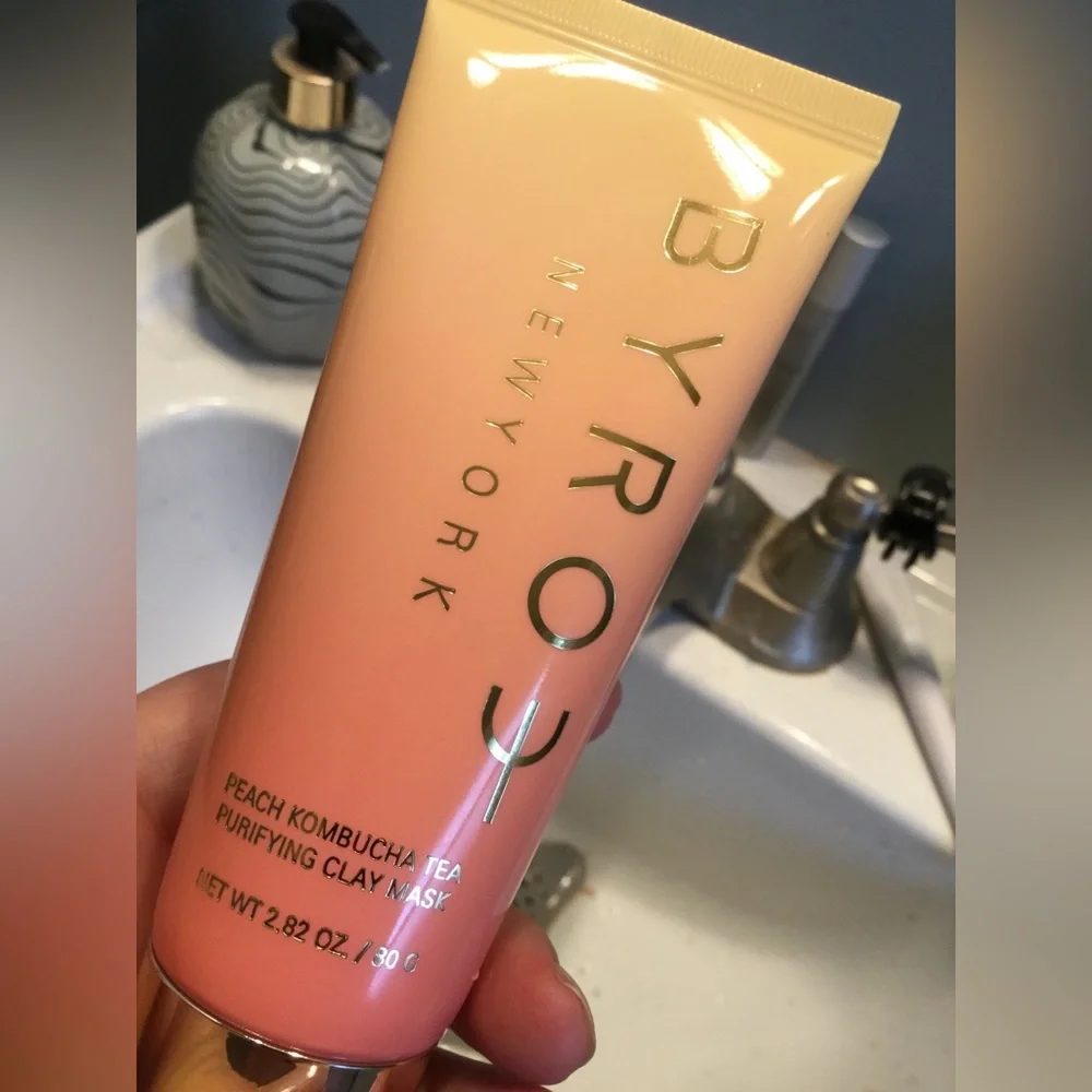 BYROE Peach Kombucha Tea Purifying Clay Mask